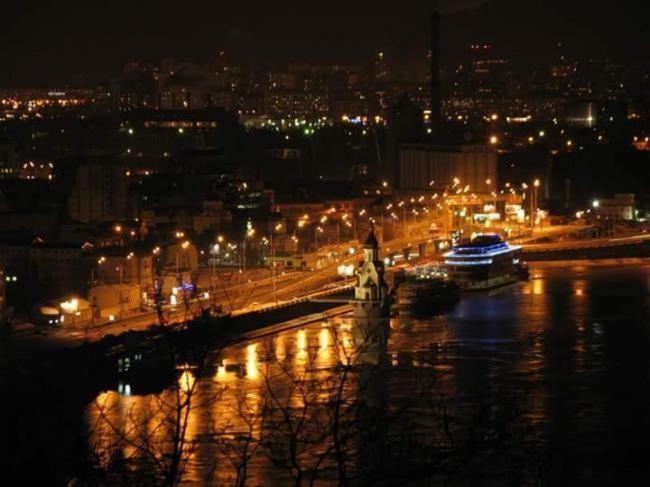 Bogdan Khmelnytskyi Otel Kiev Dış mekan fotoğraf